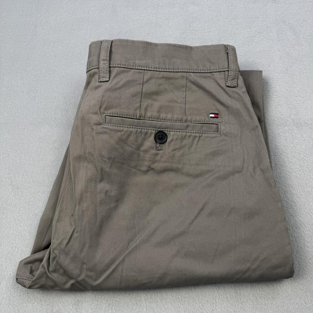 Tommy Hilfiger Pants Mens 31x32 Brown TH Flex Straight Stretch Chino Casual